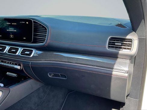 Used 2022 Mercedes-Benz GLE 53 AMG 4MATIC Coupe image 17