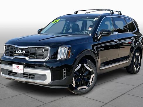 Used 2025 Kia Telluride S image 2