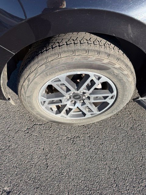 Used 2025 Ford Expedition Max Active AWD/4WD image 13