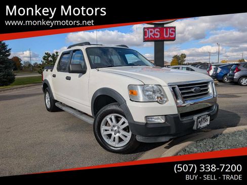 Used 2010 Ford Explorer Sport Trac XLT image 1