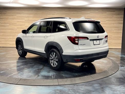 Used 2022 Honda Pilot TrailSport image 17