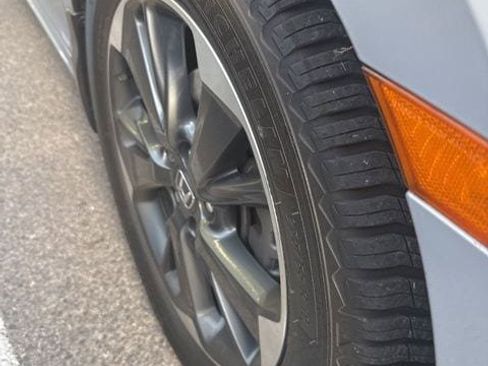 Used 2023 Honda Odyssey Elite image 9