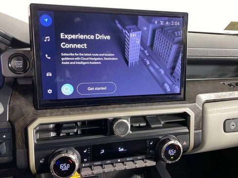 Used 2025 Toyota Tacoma Limited image 22