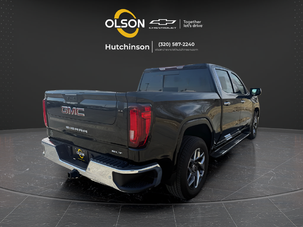 Certified 2026 GMC Sierra 1500 SLT RWD image 18
