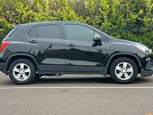 Used 2020 Chevrolet Trax LS w/ Tint and Cruise Package image 3