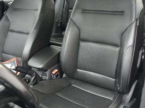 Used 2017 Volkswagen Golf Wolfsburg Edition FWD image 4