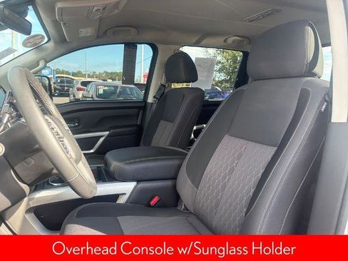 Certified 2024 Nissan Titan SV w/ SV Convenience Package image 17