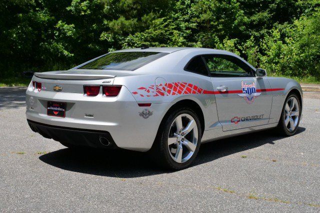 Used 2010 Chevrolet Camaro SS RWD image 15