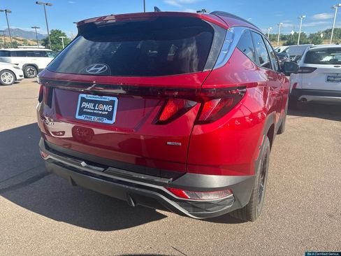 Certified 2024 Hyundai Tucson SEL AWD/4WD image 12