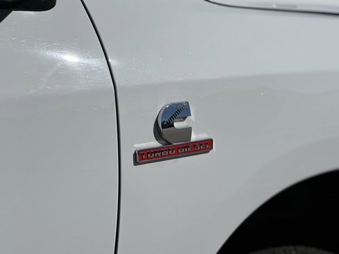 Used 2024 RAM 2500 Big Horn w/ Off Road Package image 27