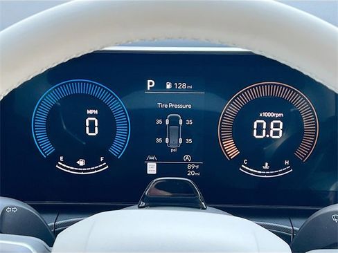 New 2025 Hyundai Santa Fe SEL image 12