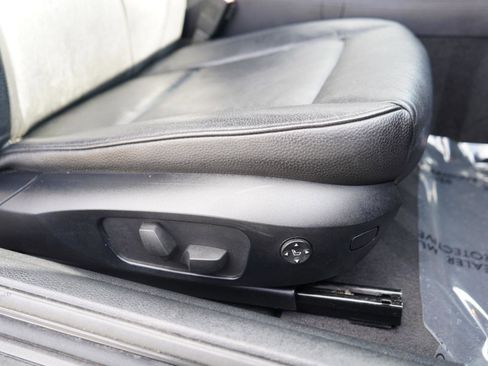 Used 2013 BMW 128i Convertible image 53