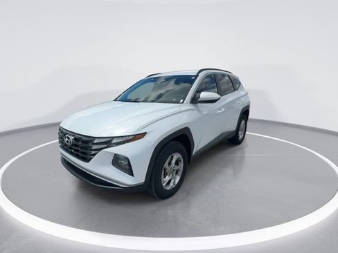 Certified 2024 Hyundai Tucson SEL AWD/4WD image 4