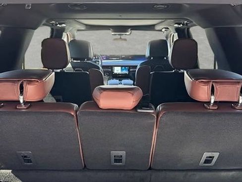 New 2026 Lincoln Navigator L Reserve AWD/4WD image 23