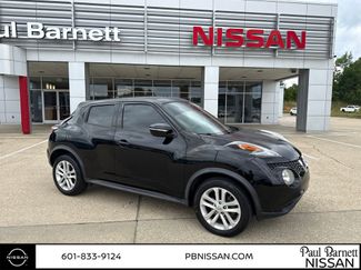 Used 2016 Nissan Juke S FWD video 3