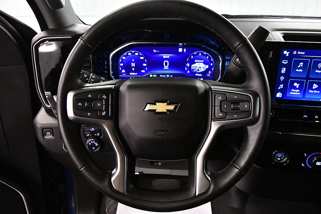 Used 2023 Chevrolet Silverado 1500 LT AWD/4WD image 20