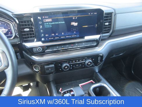 Used 2025 Chevrolet Silverado 1500 RST w/ Z71 Off-Road Package image 9