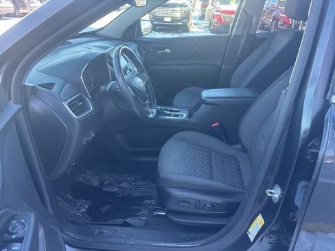 Used 2022 Chevrolet Equinox LT image 25