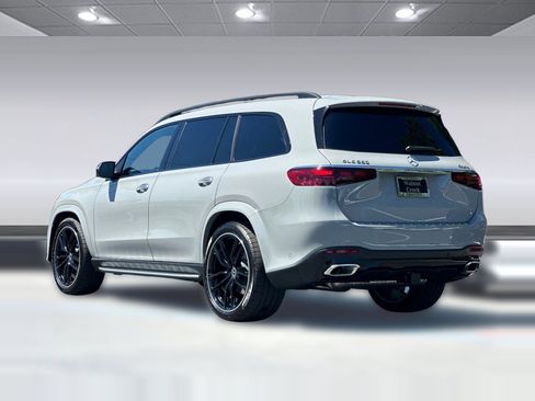 New 2026 Mercedes-Benz GLS 580 4MATIC image 3