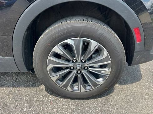 Used 2025 Buick Envision Preferred AWD/4WD image 11