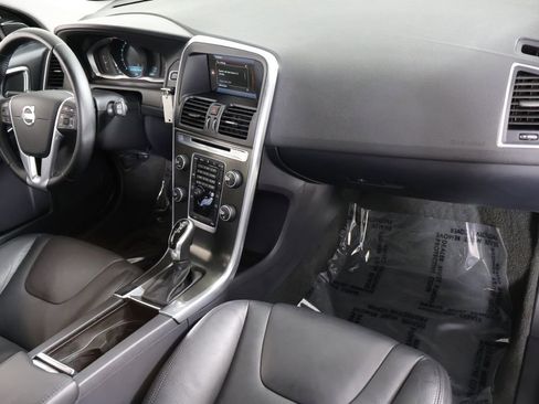Used 2014 Volvo XC60 3.2 image 19