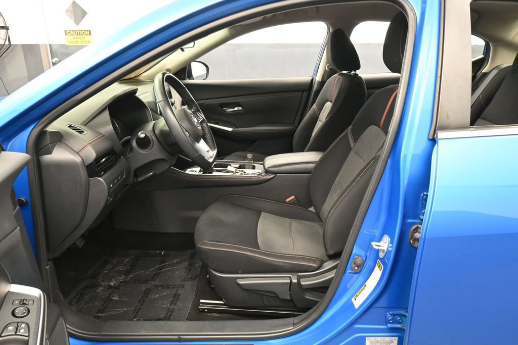 Used 2021 Nissan Sentra SR FWD image 11