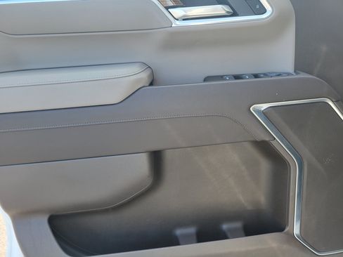 Certified 2025 Chevrolet Silverado 1500 LT RWD image 28