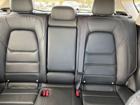 Used 2025 MAZDA CX-5 AWD 2.5 S w/ Preferred Package image 40