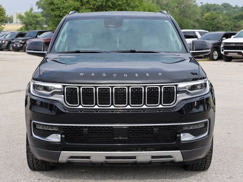 Used 2022 Jeep Wagoneer Series III w/ Premium Group I image 5