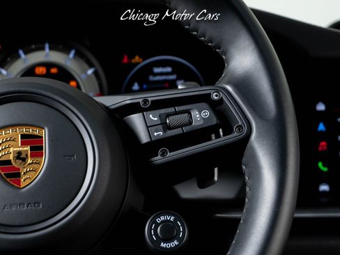 Used 2022 Porsche 911 GT3 RS AWD/4WD image 32
