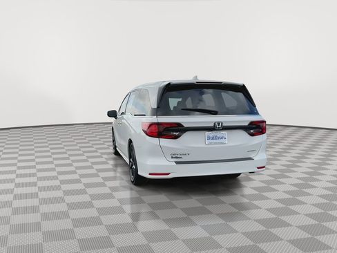 Used 2024 Honda Odyssey Sport image 7