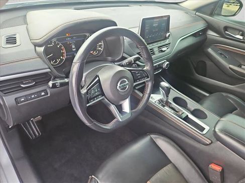 Used 2019 Nissan Altima 2.5 SR image 10