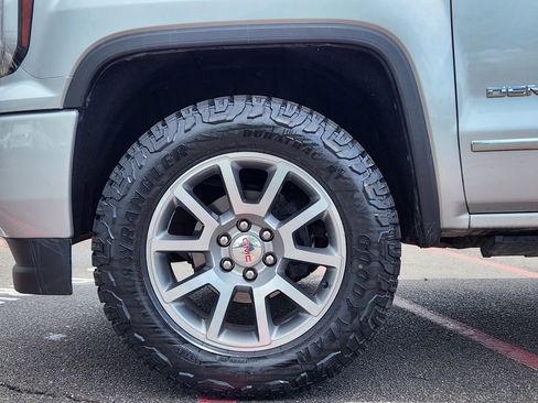 Used 2018 GMC Sierra 1500 Denali AWD/4WD image 14