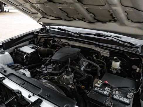 Used 2022 Toyota Tacoma SR image 47