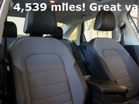 Certified 2025 Volkswagen Jetta SE image 52