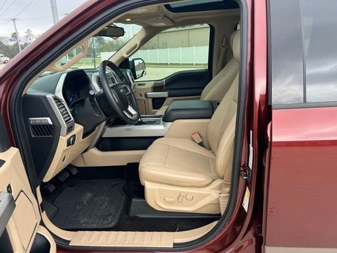 Used 2015 Ford F150 Lariat w/ Equipment Group 502A Luxury image 13