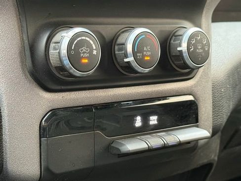 Used 2021 RAM 3500 Tradesman image 18