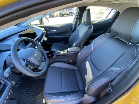 New 2026 Toyota Prius Plug-In Hybrid image 11