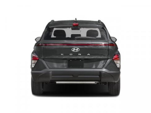 Used 2025 Hyundai Kona SEL image 8