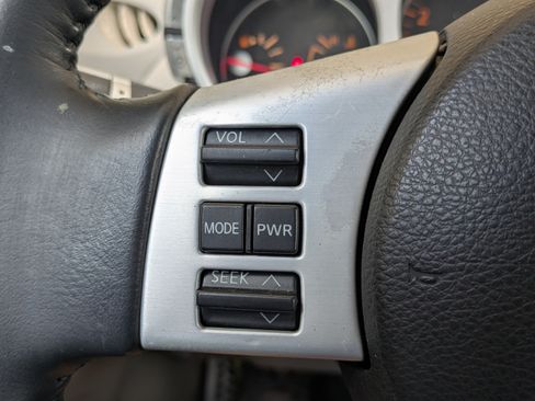 Used 2006 Nissan 350Z Touring RWD image 21