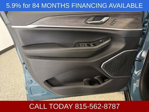 New 2026 Jeep Grand Cherokee Limited w/ Limited Altitude Package image 8