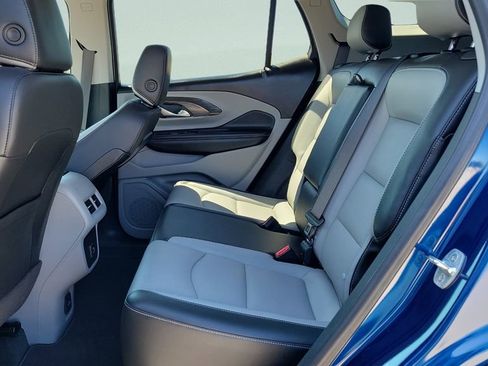 Used 2022 GMC Terrain SLT w/ Infotainment Package II image 21