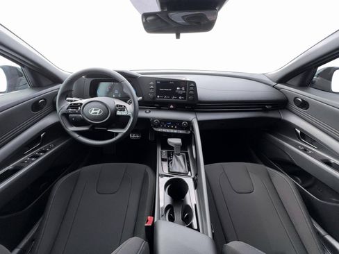 New 2026 Hyundai Elantra SEL Sport Premium FWD image 13