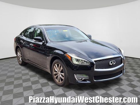 Used 2015 INFINITI Q70 3.7 AWD/4WD image 1