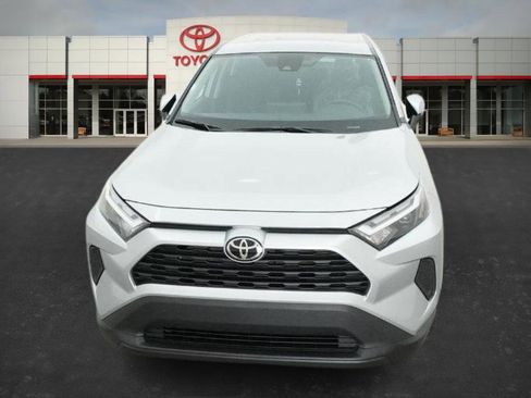 New 2025 Toyota RAV4 LE image 2
