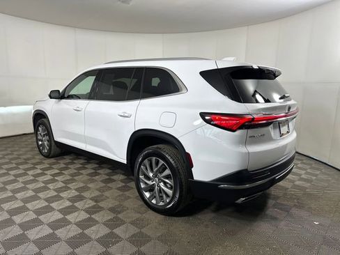 New 2026 Buick Enclave Preferred w/ Power Package image 5