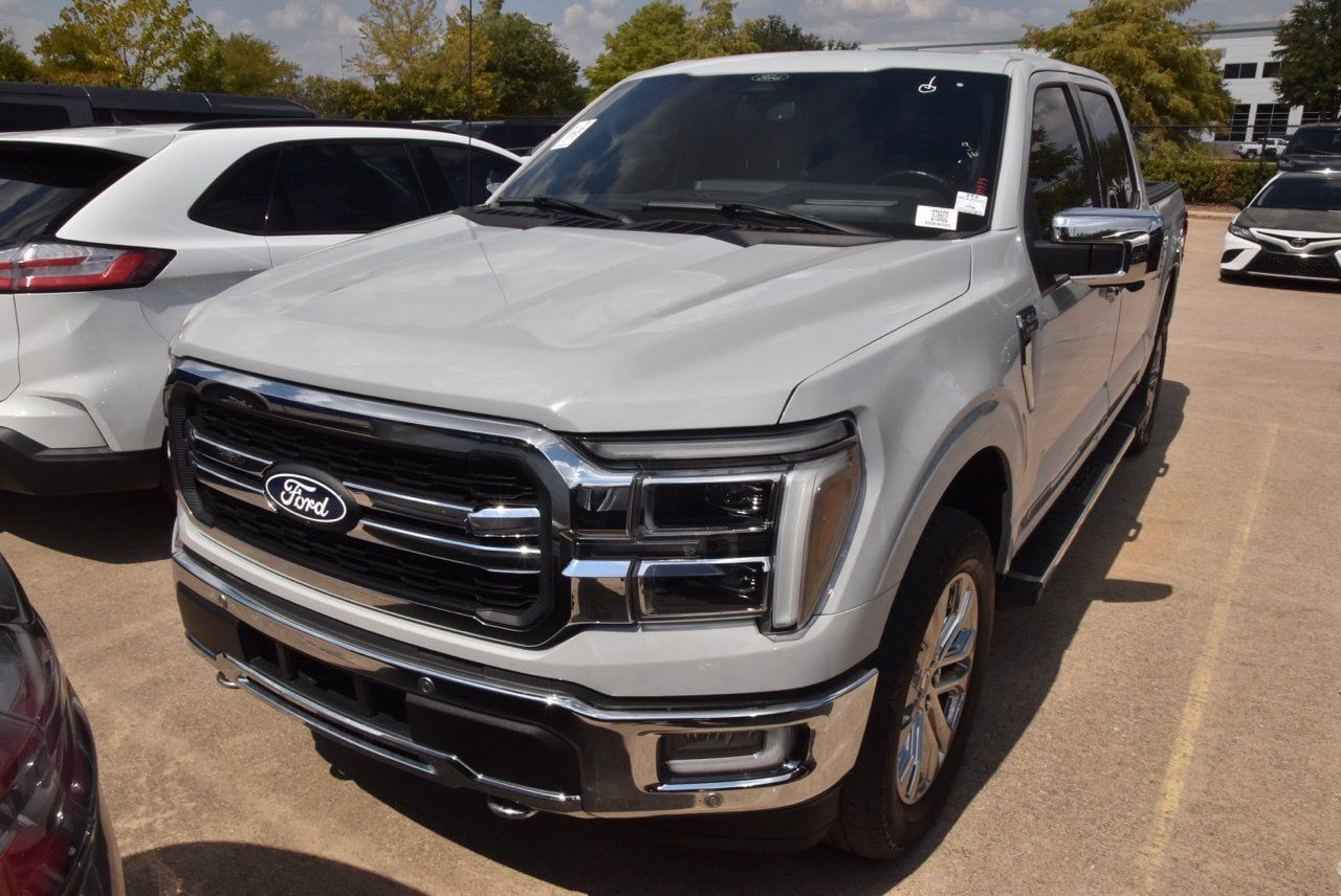 Used 2024 Ford F150 Lariat w/ Equipment Group 502A High AWD/4WD image 6