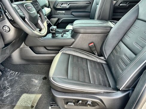 New 2026 GMC Sierra 1500 AT4X image 24