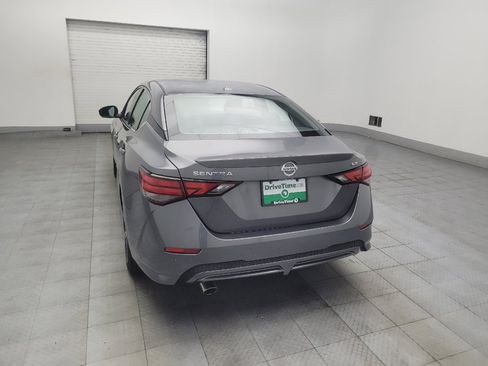 Used 2020 Nissan Sentra SR w/ Electronics Package FWD image 6