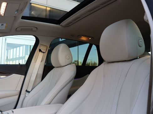 Used 2020 Mercedes-Benz E 450 4MATIC Wagon image 12